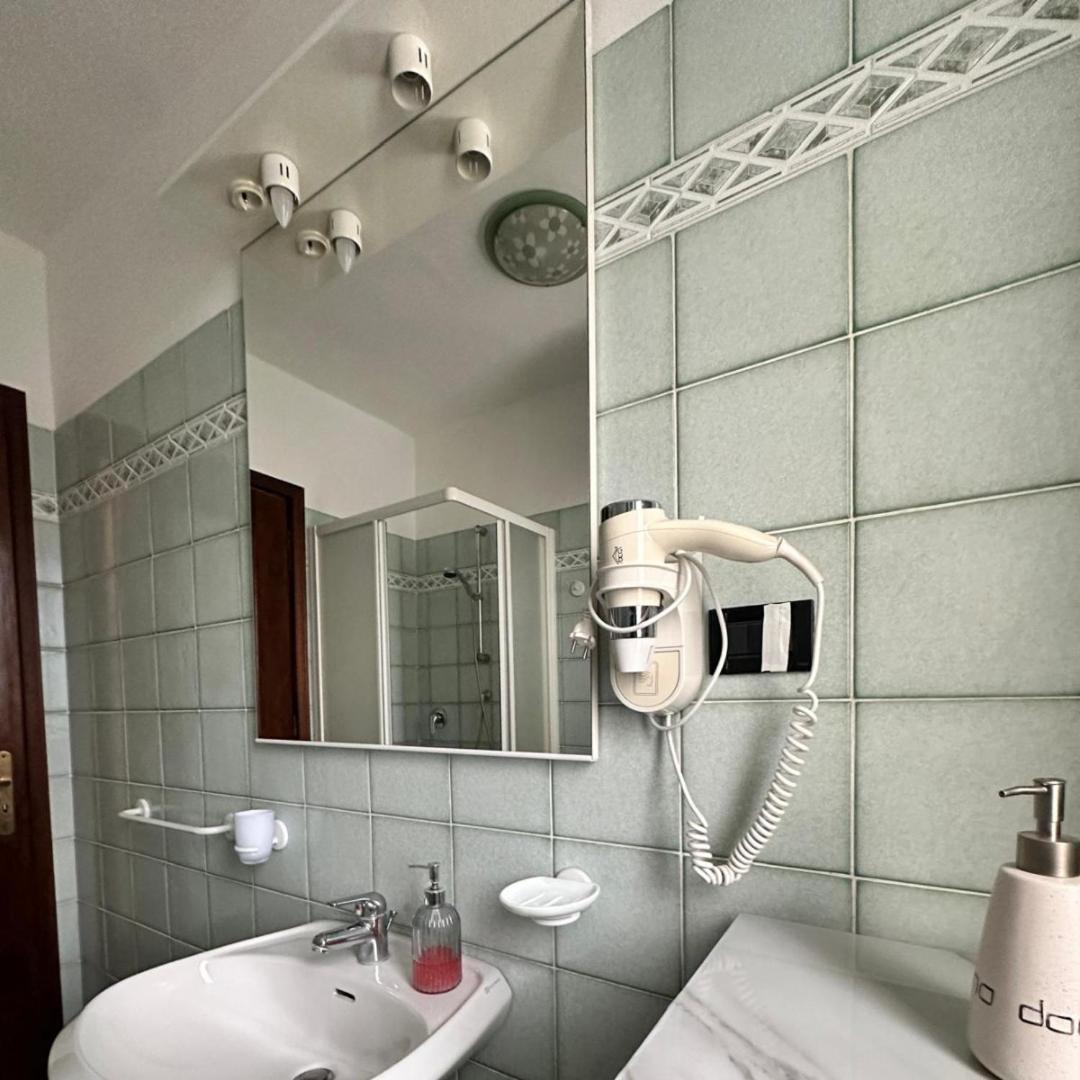 Arc En Ciel Apartment Aosta Luaran gambar