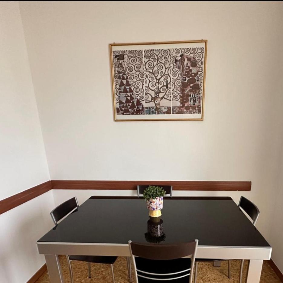 Arc En Ciel Apartment Aosta Luaran gambar