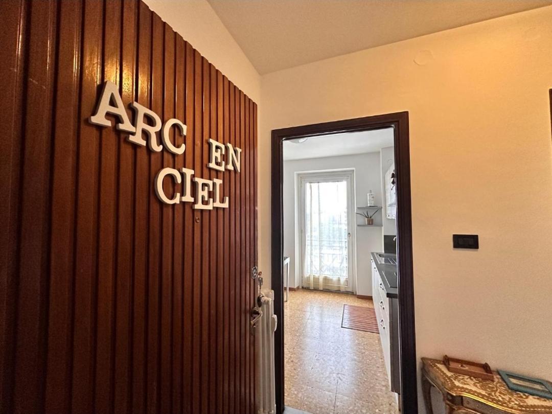 Arc En Ciel Apartment Aosta Luaran gambar